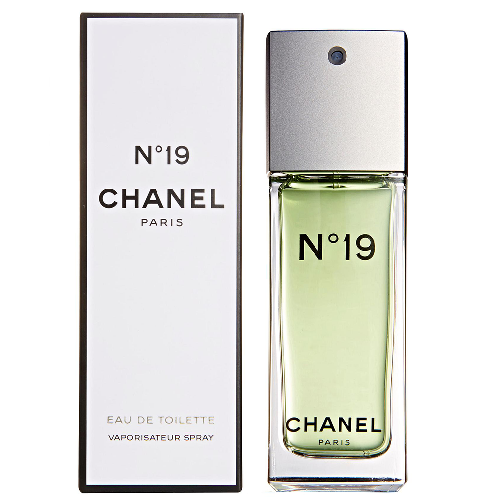 The Non-Blonde: Chanel N°19 Bath Gel & Body Lotion